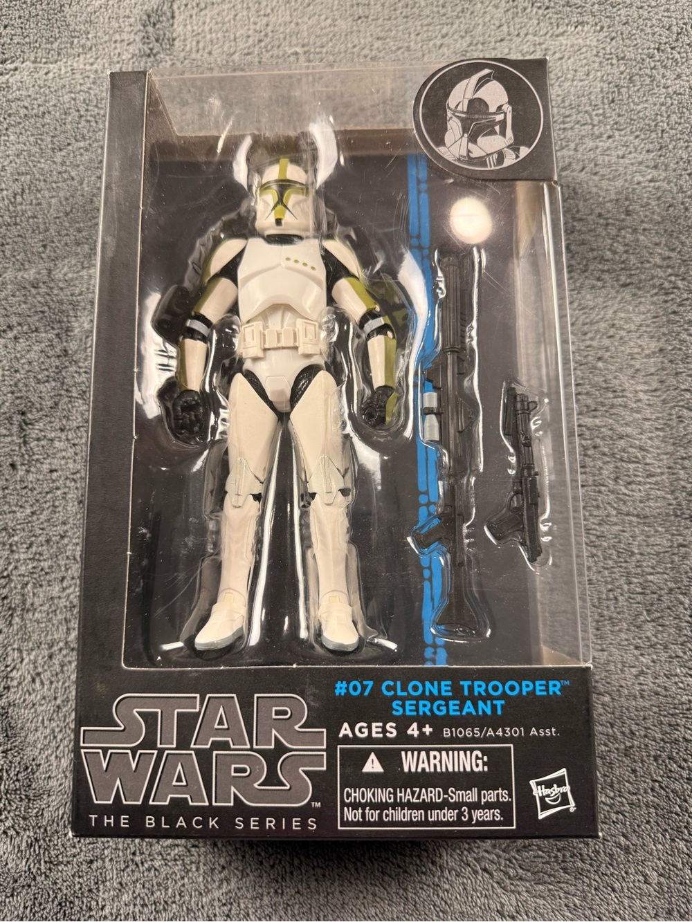 Star Wars Clone Trooper Sergeant Action Figure - White & Lime